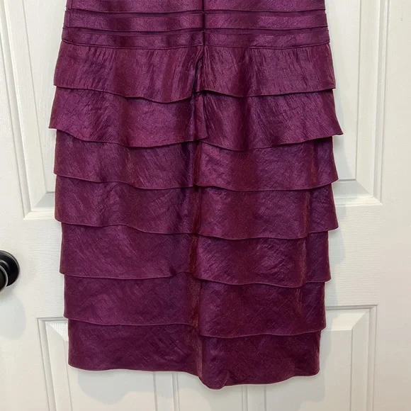 Adrianna Papell Sleeveless Tiered Ruffle Cocktail Dress Size 10 Plum - Picture 7 of 12